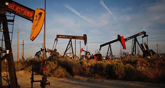 California Dems Give Up On New Oil Safety Regulations